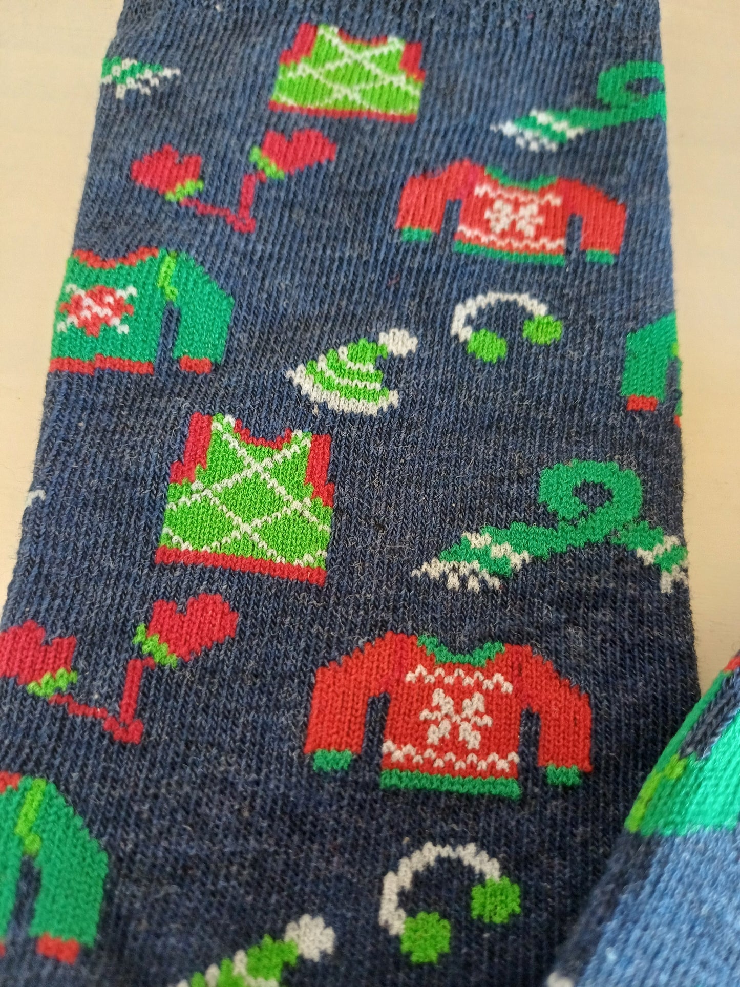 Christmas Socks - Blue with Mittens (31 - 35)
