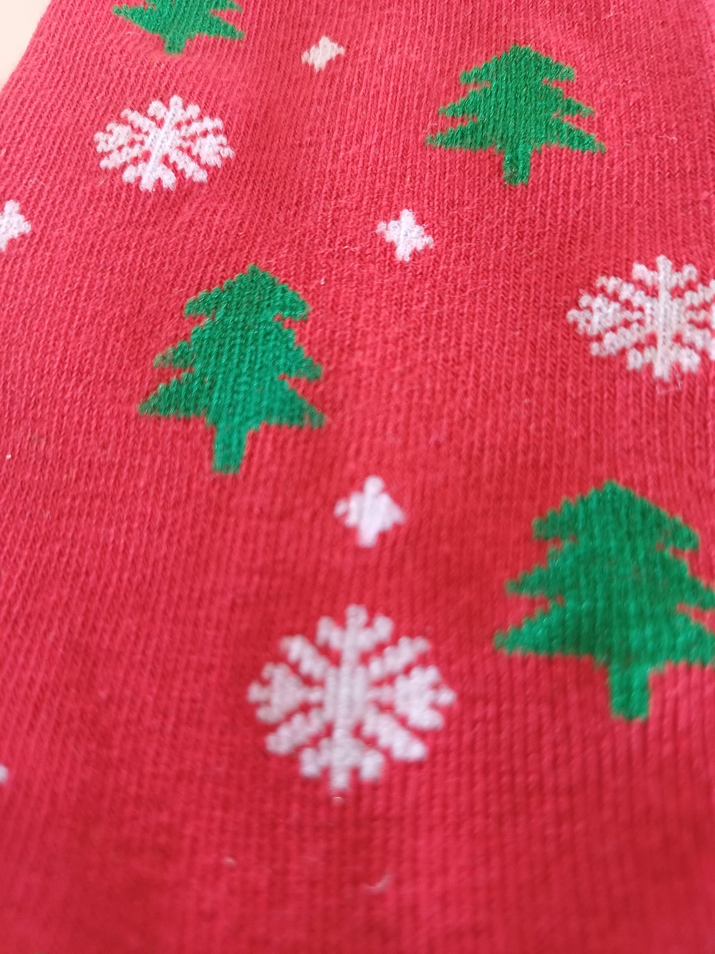 Christmas Socks - Red Green tree and snowflake (35 - 39)