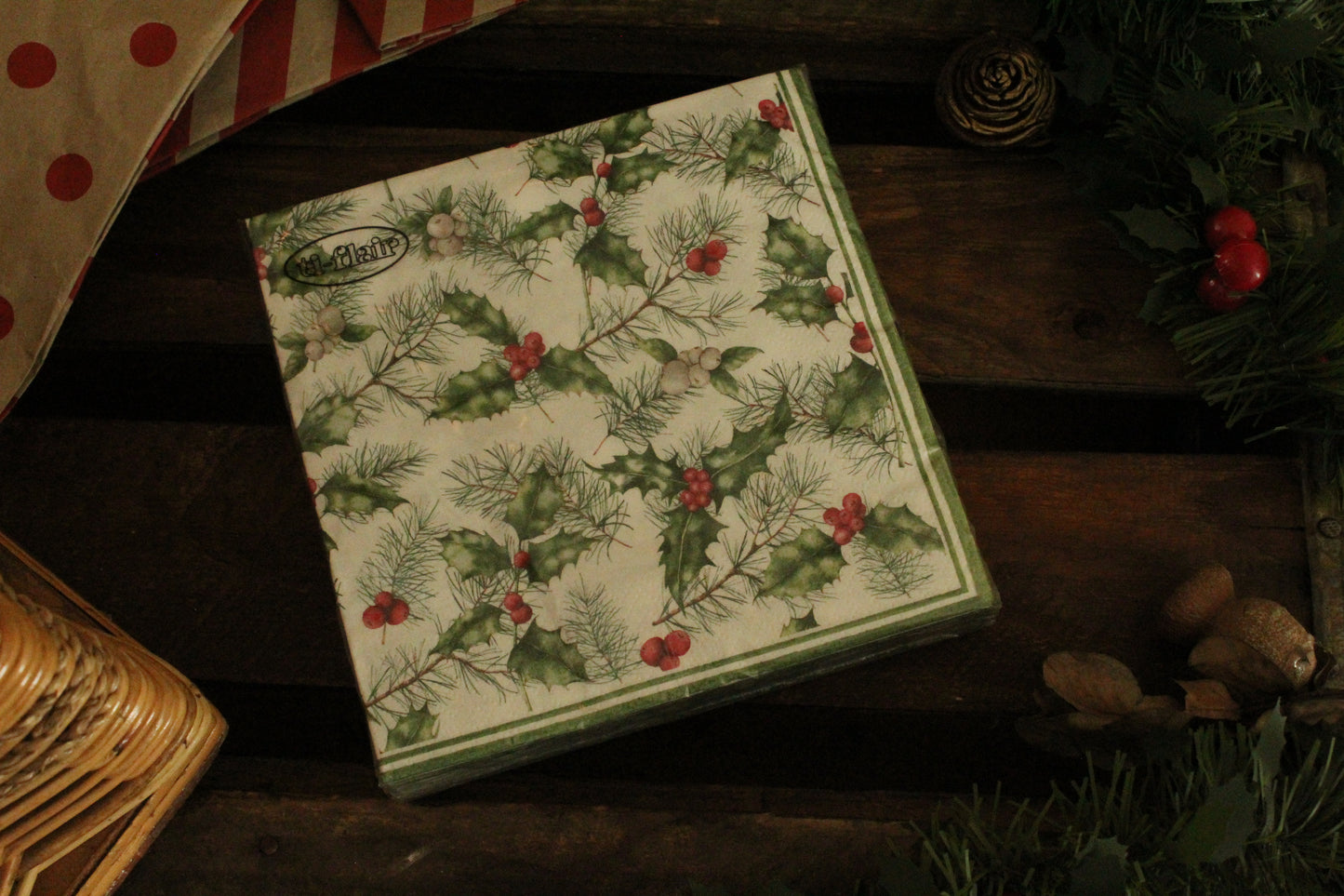 Christmas Serviettes - Holly