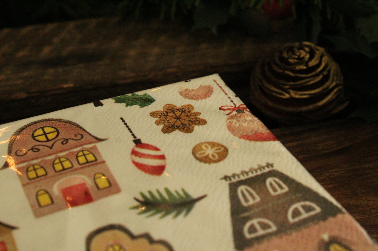 Christmas Serviettes - Pink Candy Gingerbread House