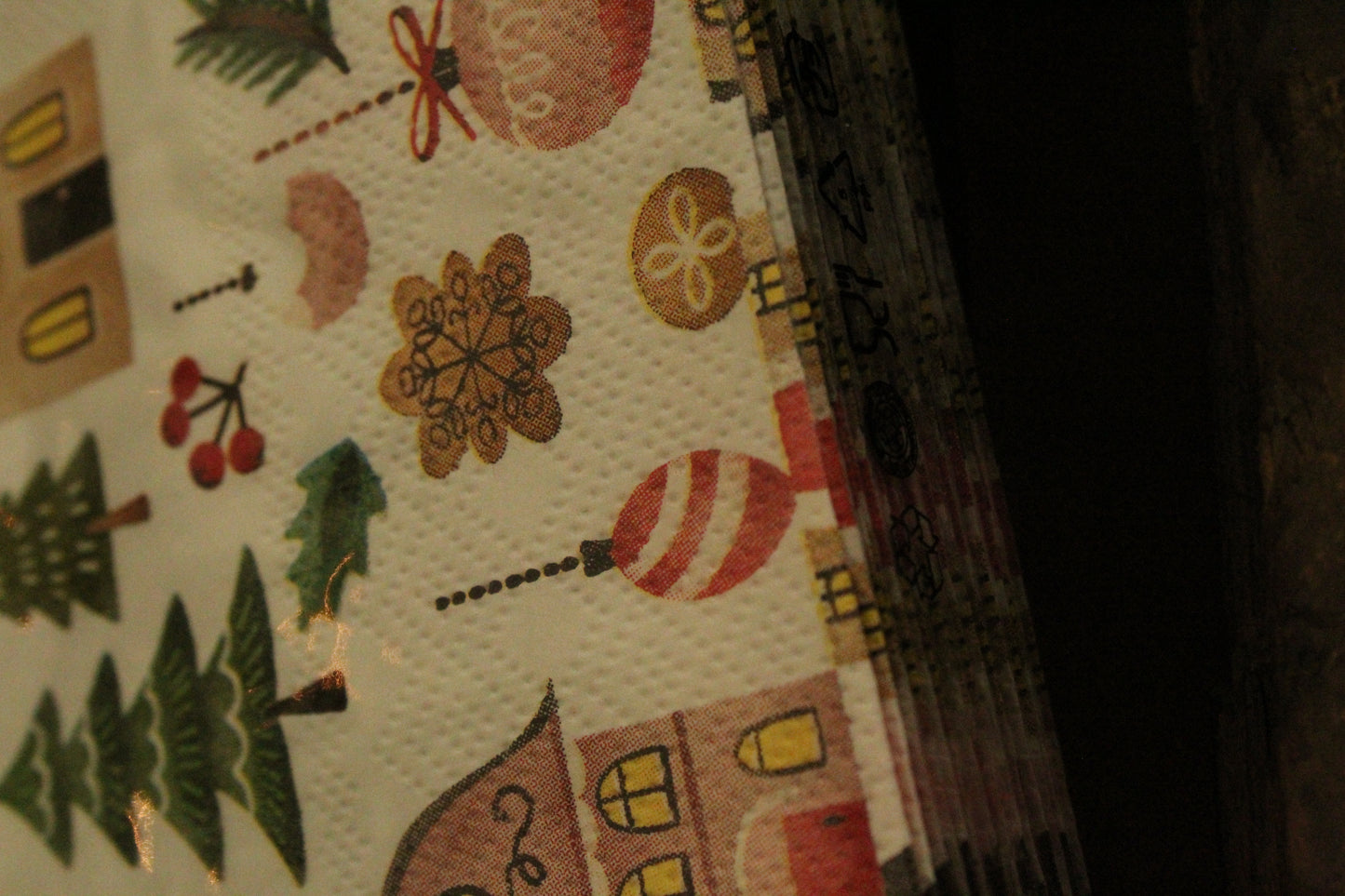 Christmas Serviettes - Pink Candy Gingerbread House