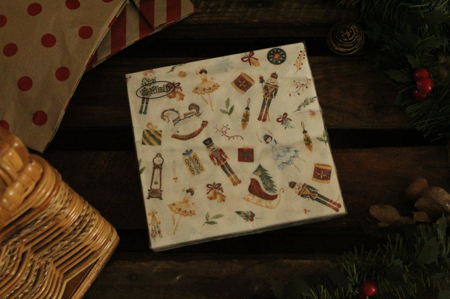 Christmas Serviettes - Nutcracker and Sugarplum Fairy