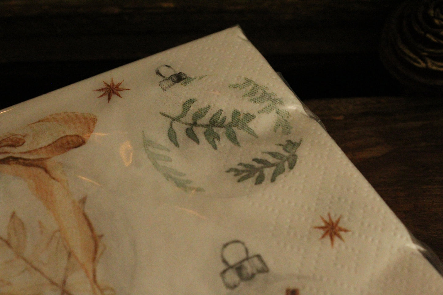 Christmas Serviettes - Natural Baubles