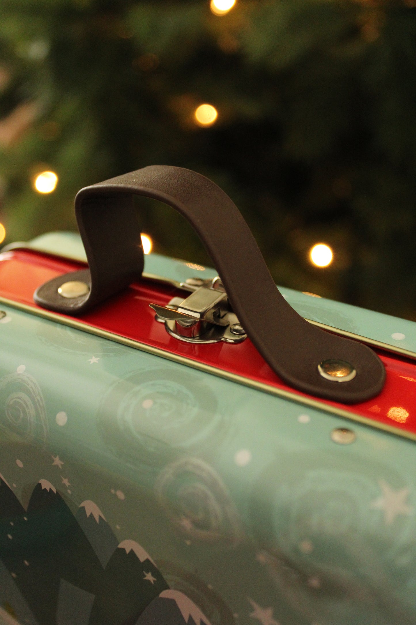 Christmas Tin Suitcase - Let it Snow
