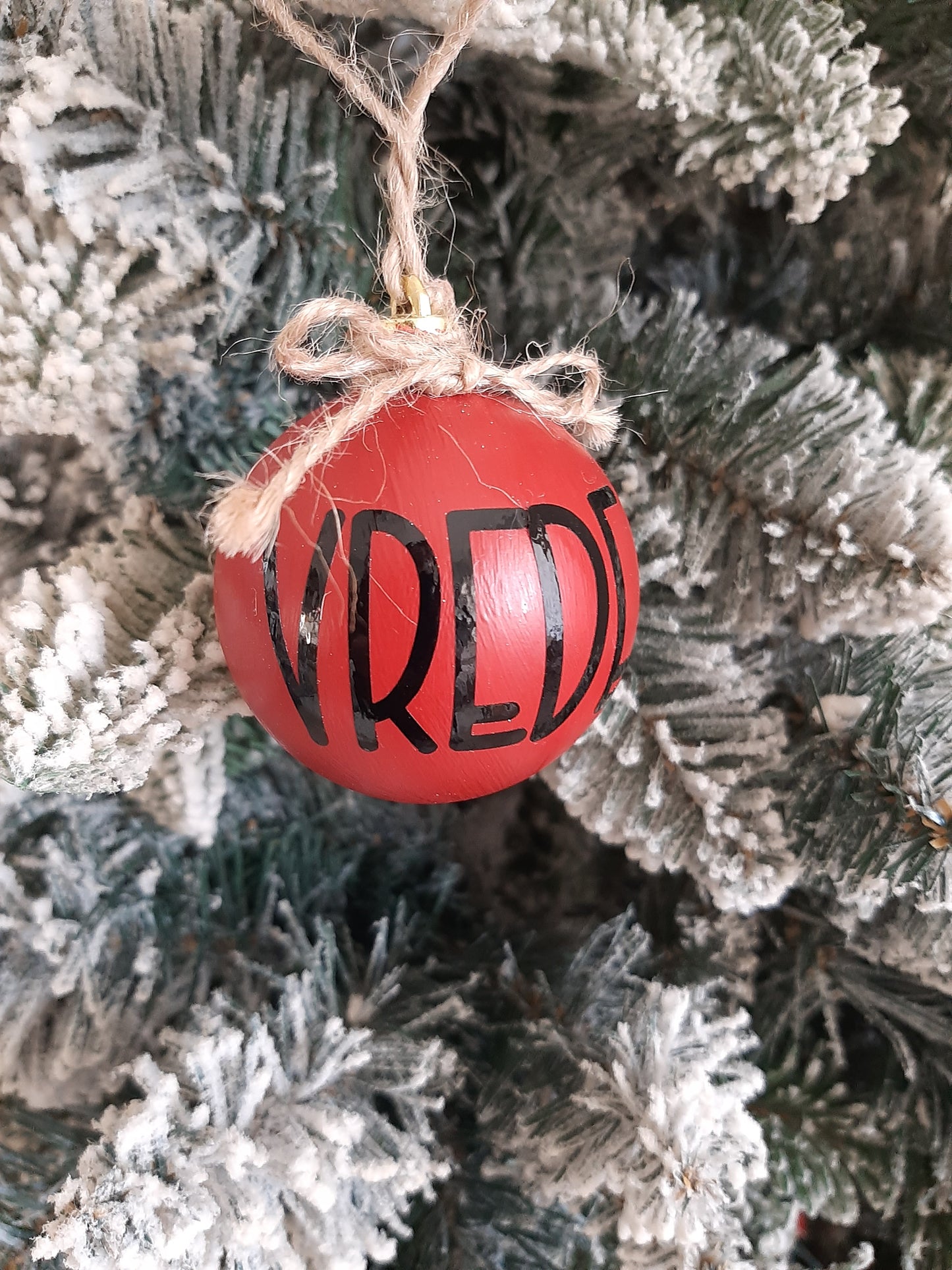 Ornament - Baubles with words