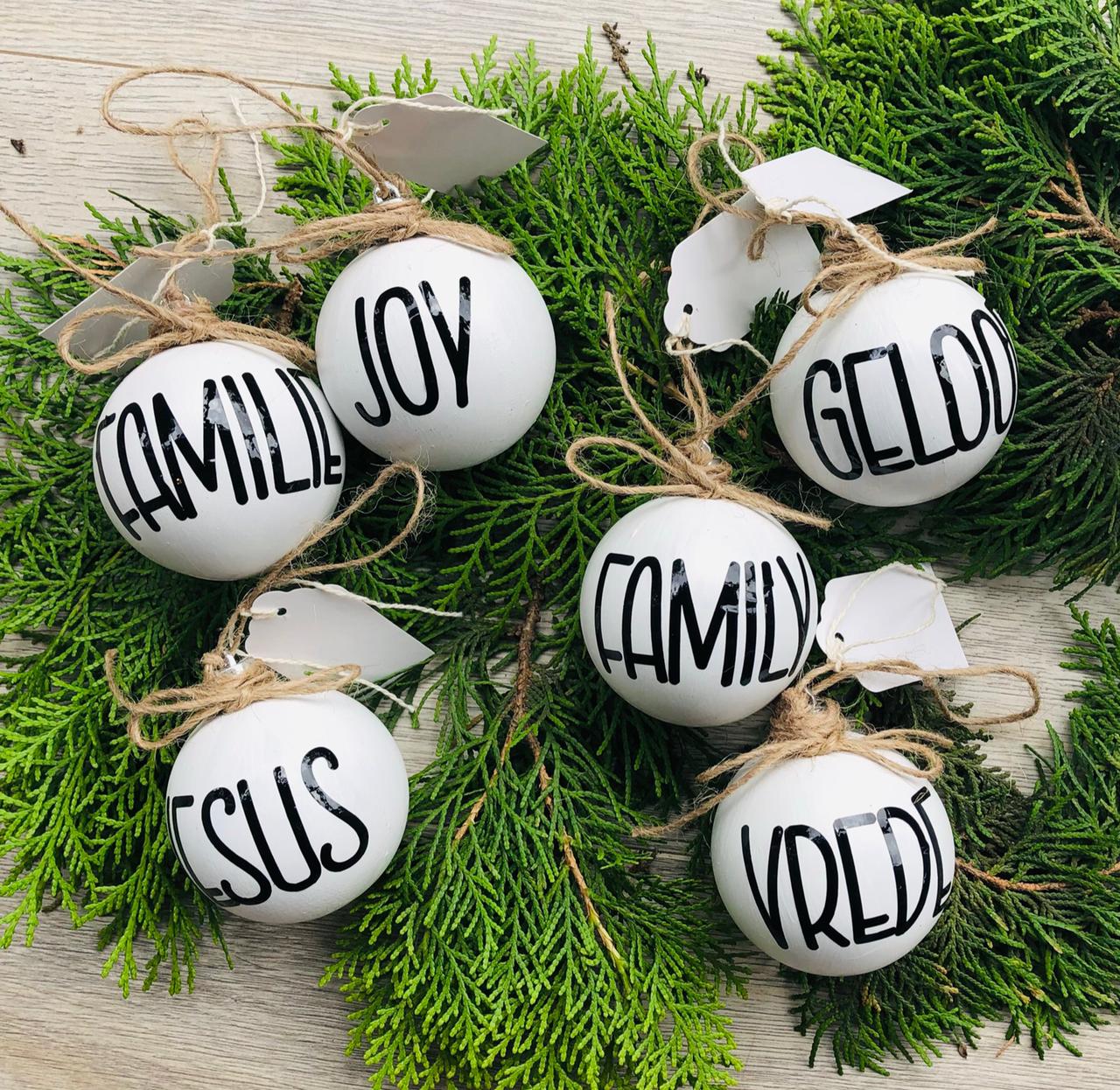 Ornament - Baubles with words
