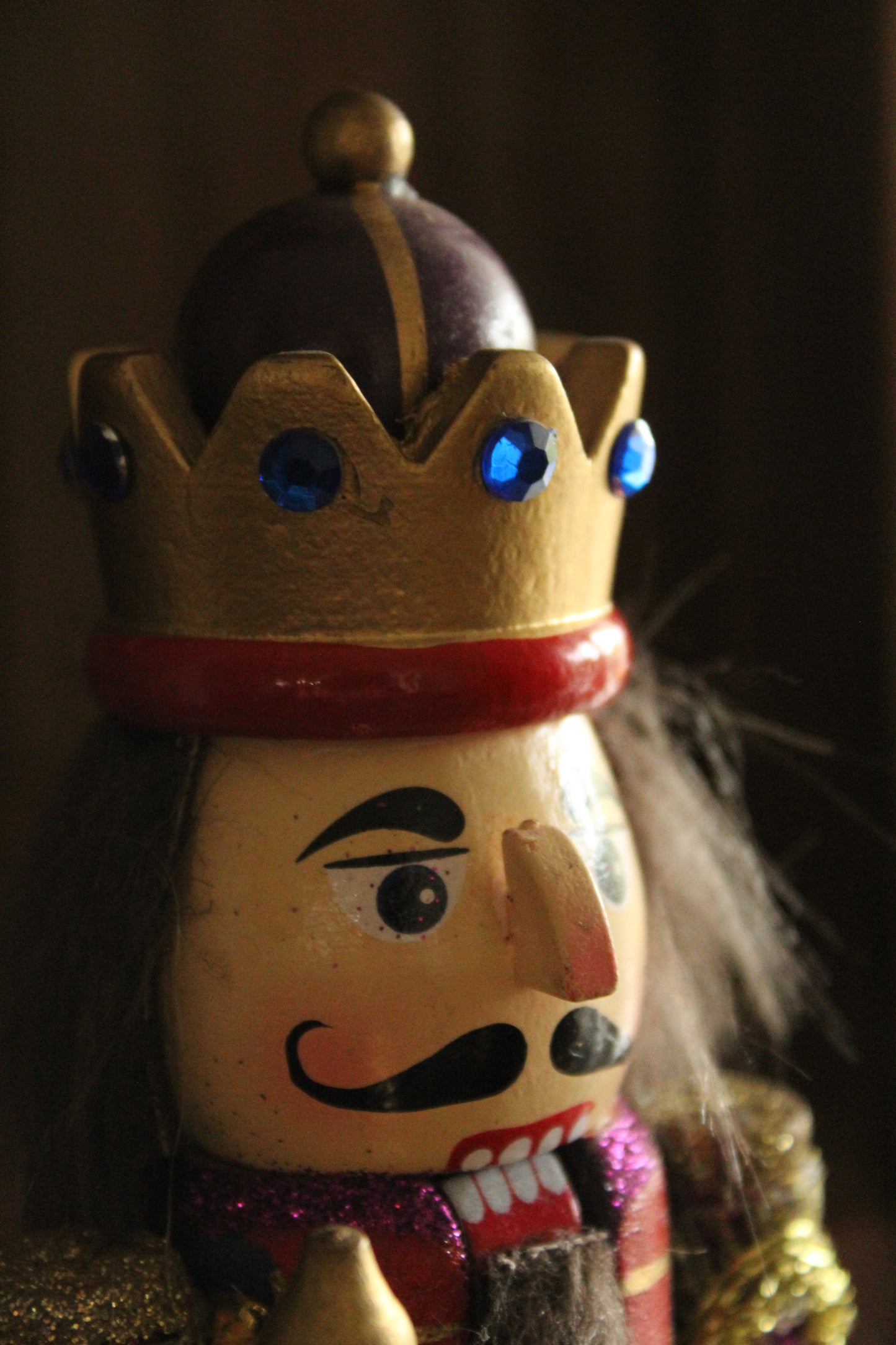 Christmas Nutcracker - King Purple 25cm