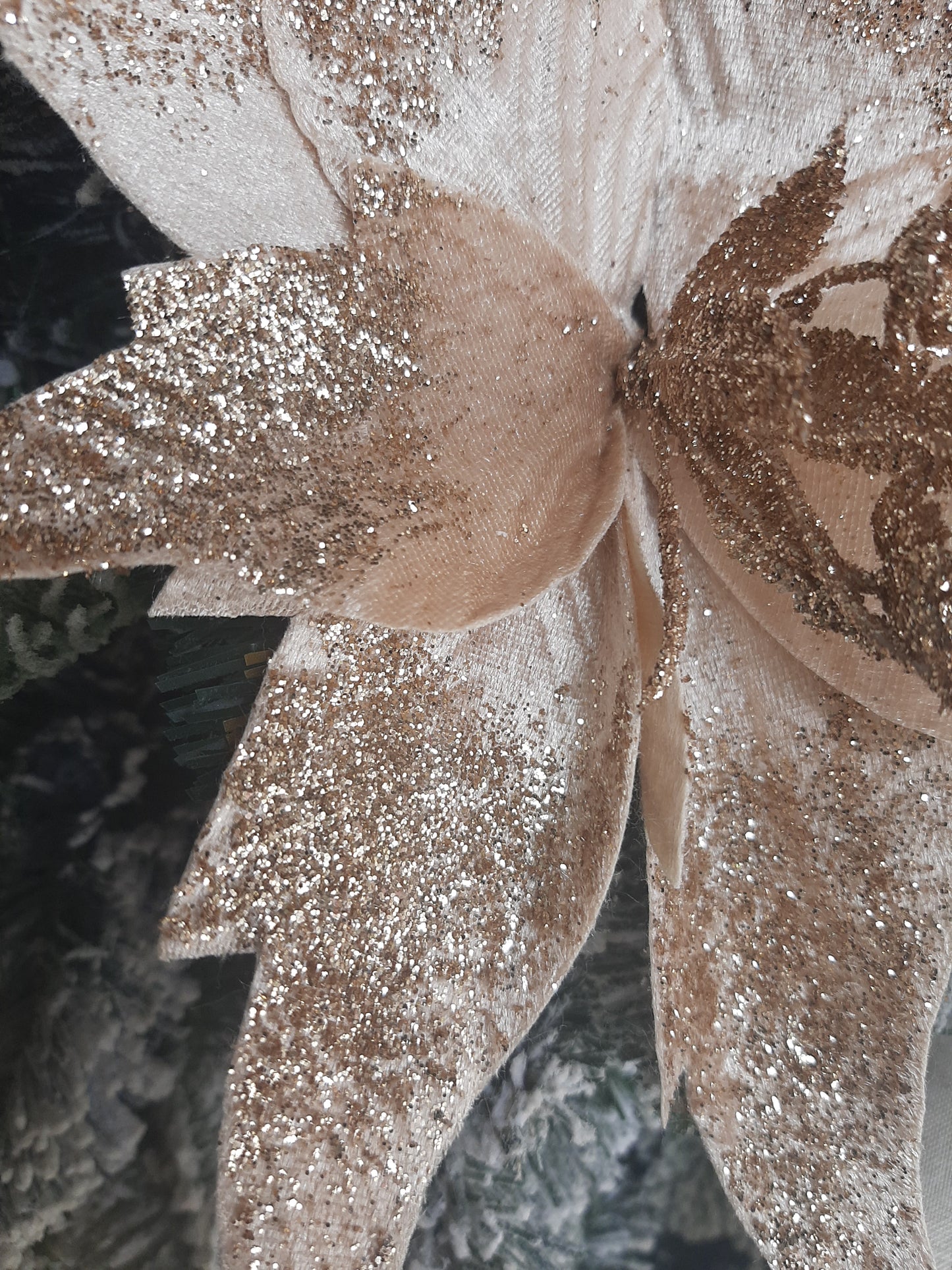 Poinsettia - Glitter and Cream 26cm