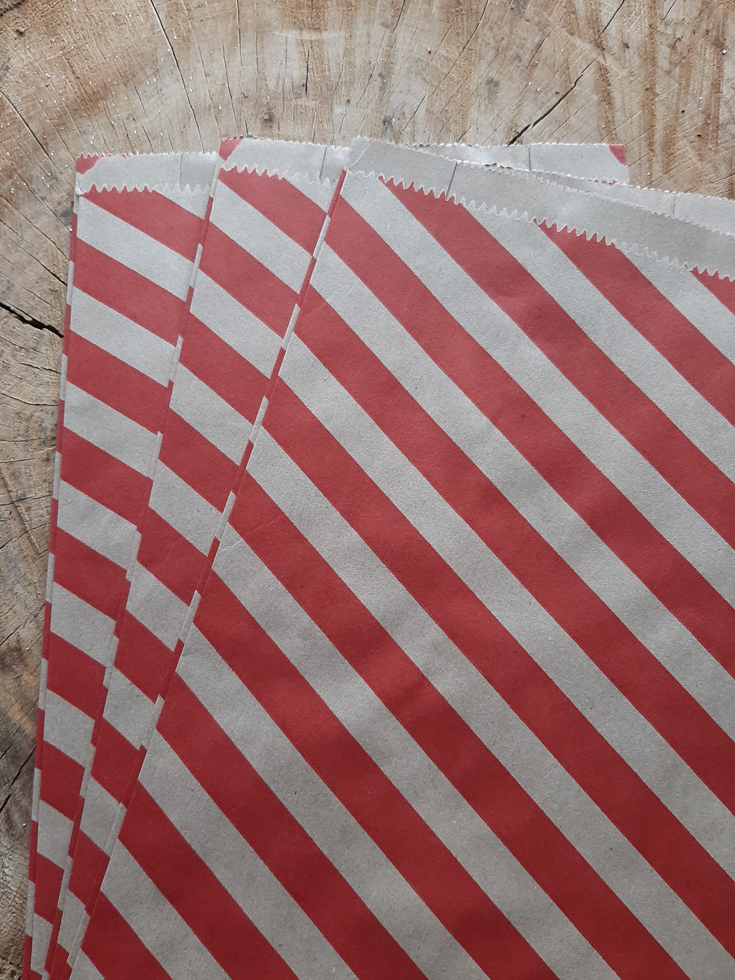 Christmas Wrapping Red & Brown Candy Stripe Paper gift bag Set (5)