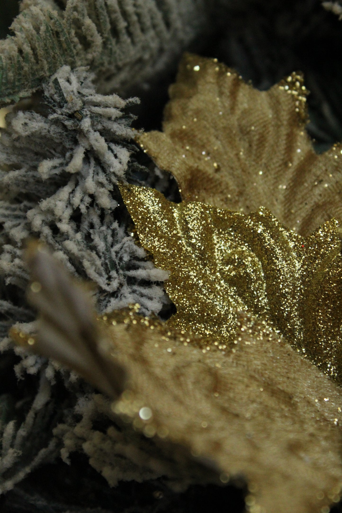 Poinsettia - Glitter Gold 20cm