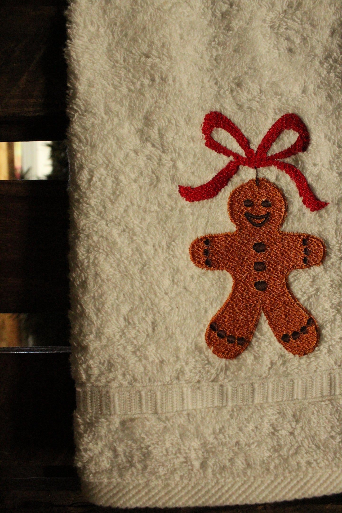 Christmas Towel - Gingerbread man