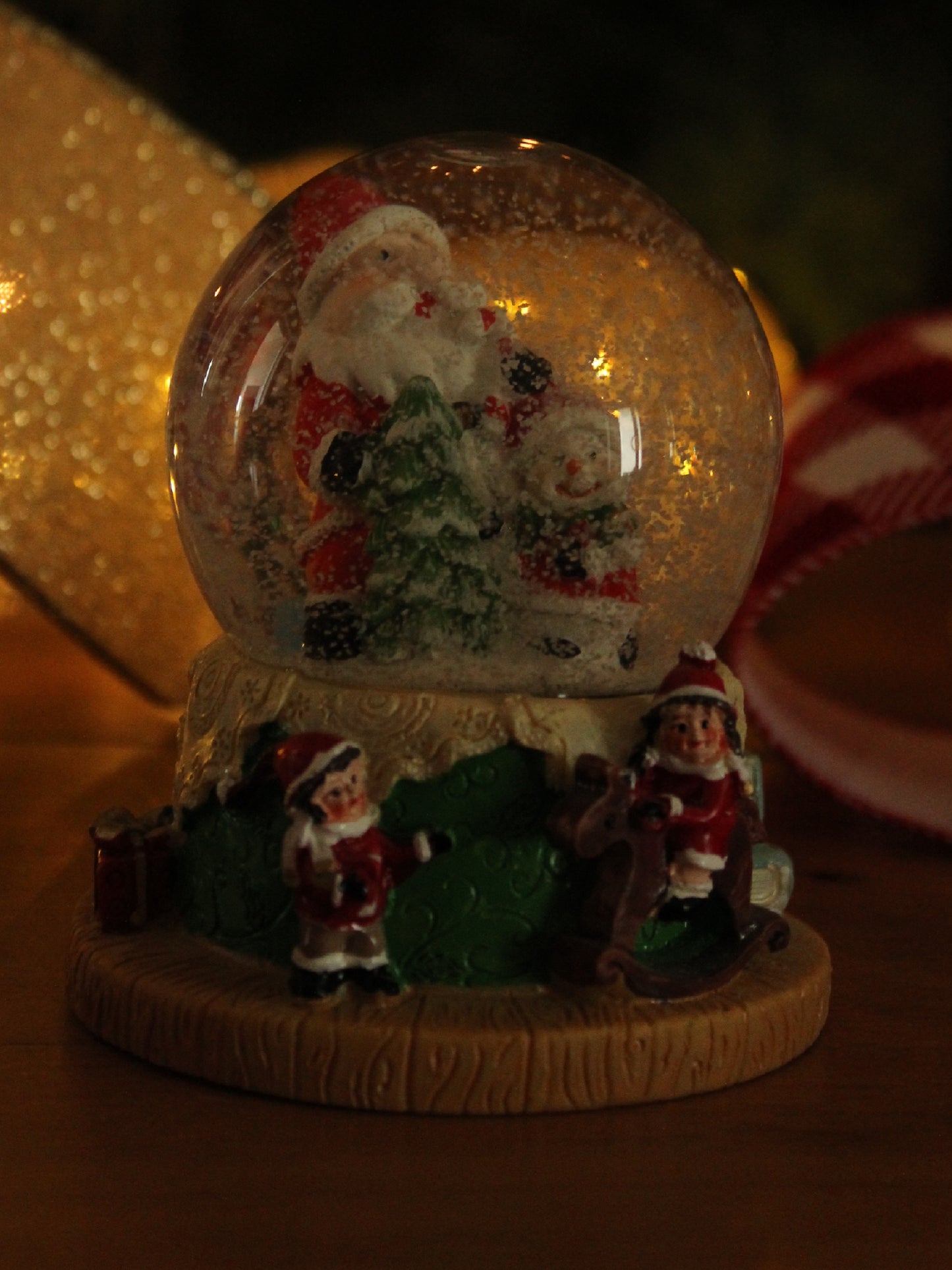 Christmas Snow Globe - Santa with Snowman with light