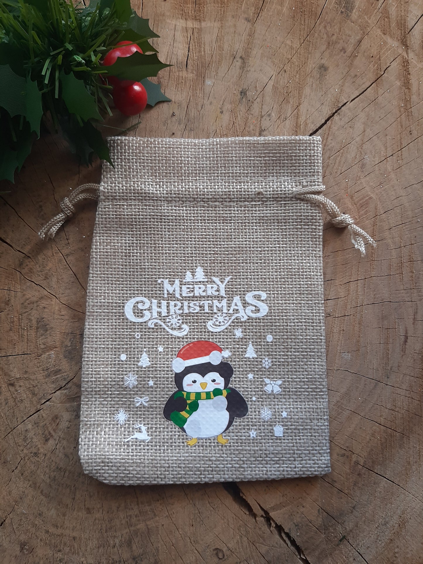 Christmas Wrapping - Hessian gift bag (10 x 15) *Diff Styles