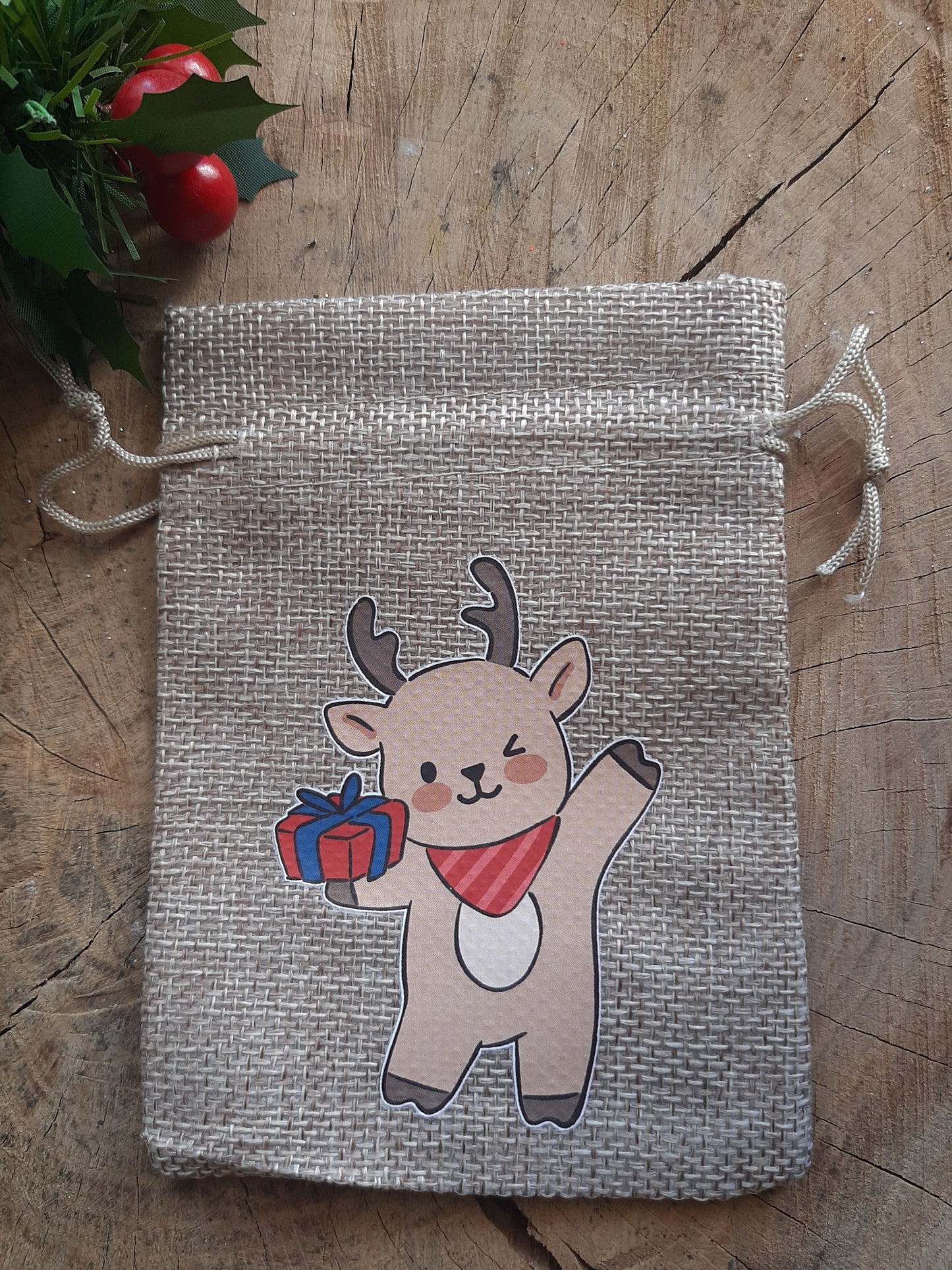 Christmas Wrapping - Hessian gift bag (10 x 15) *Diff Styles