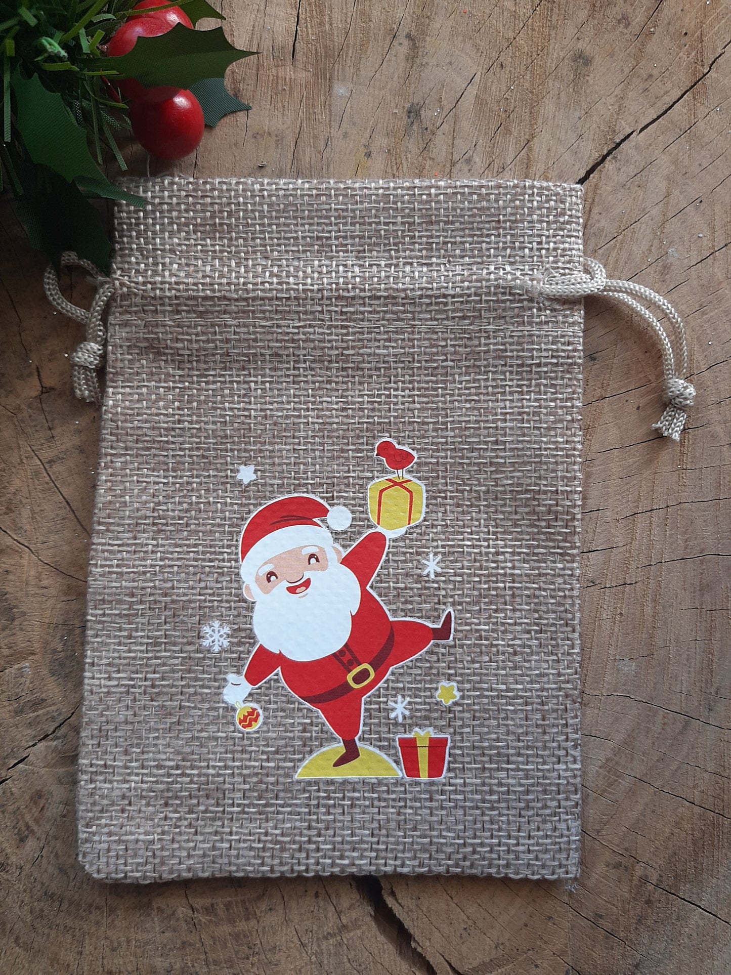 Christmas Wrapping - Hessian gift bag (10 x 15) *Diff Styles