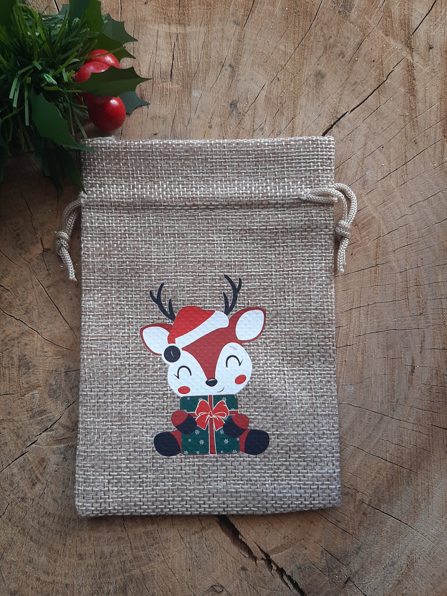 Christmas Wrapping - Hessian gift bag (10 x 15) *Diff Styles