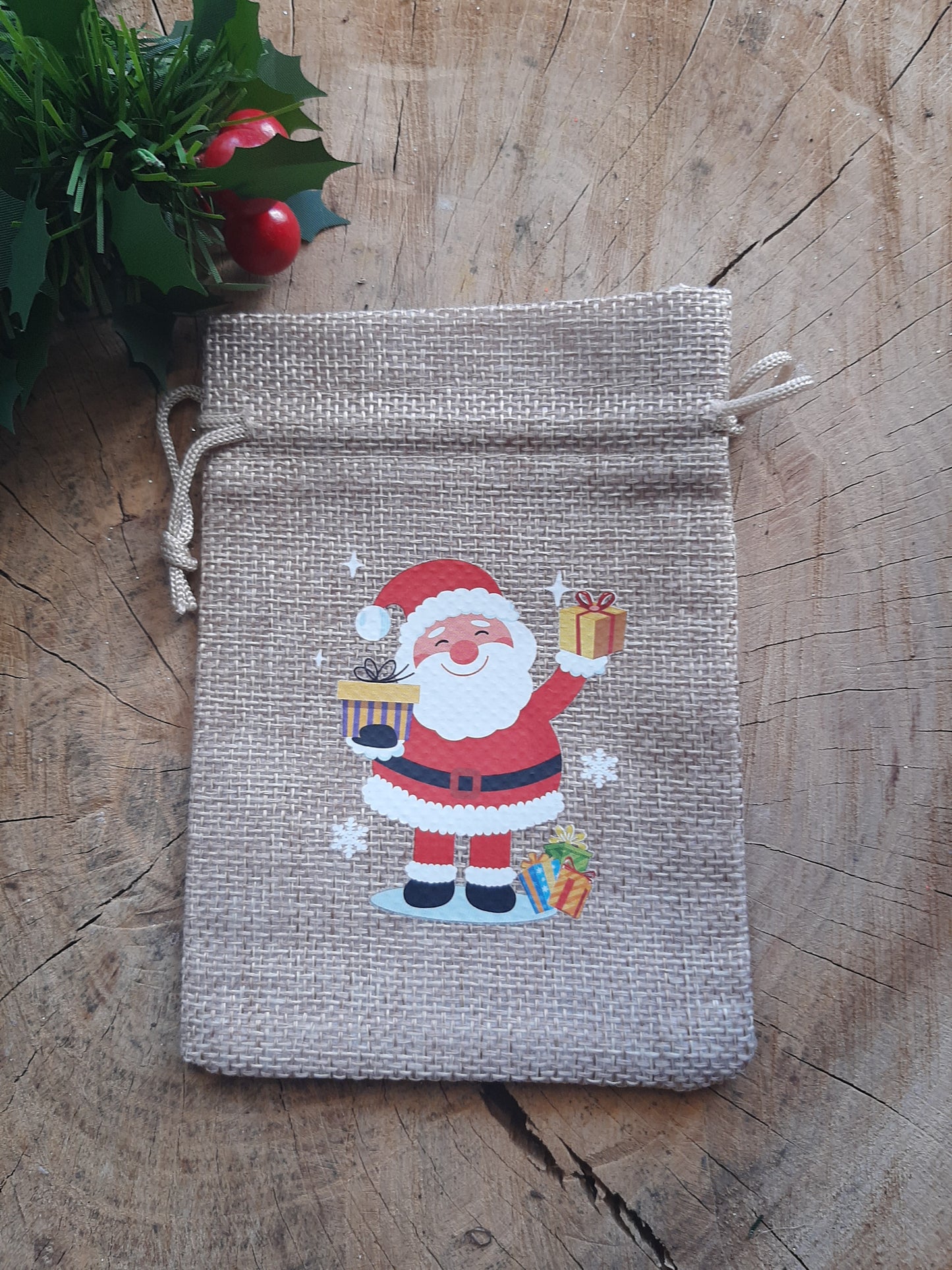 Christmas Wrapping - Hessian gift bag (10 x 15) *Diff Styles