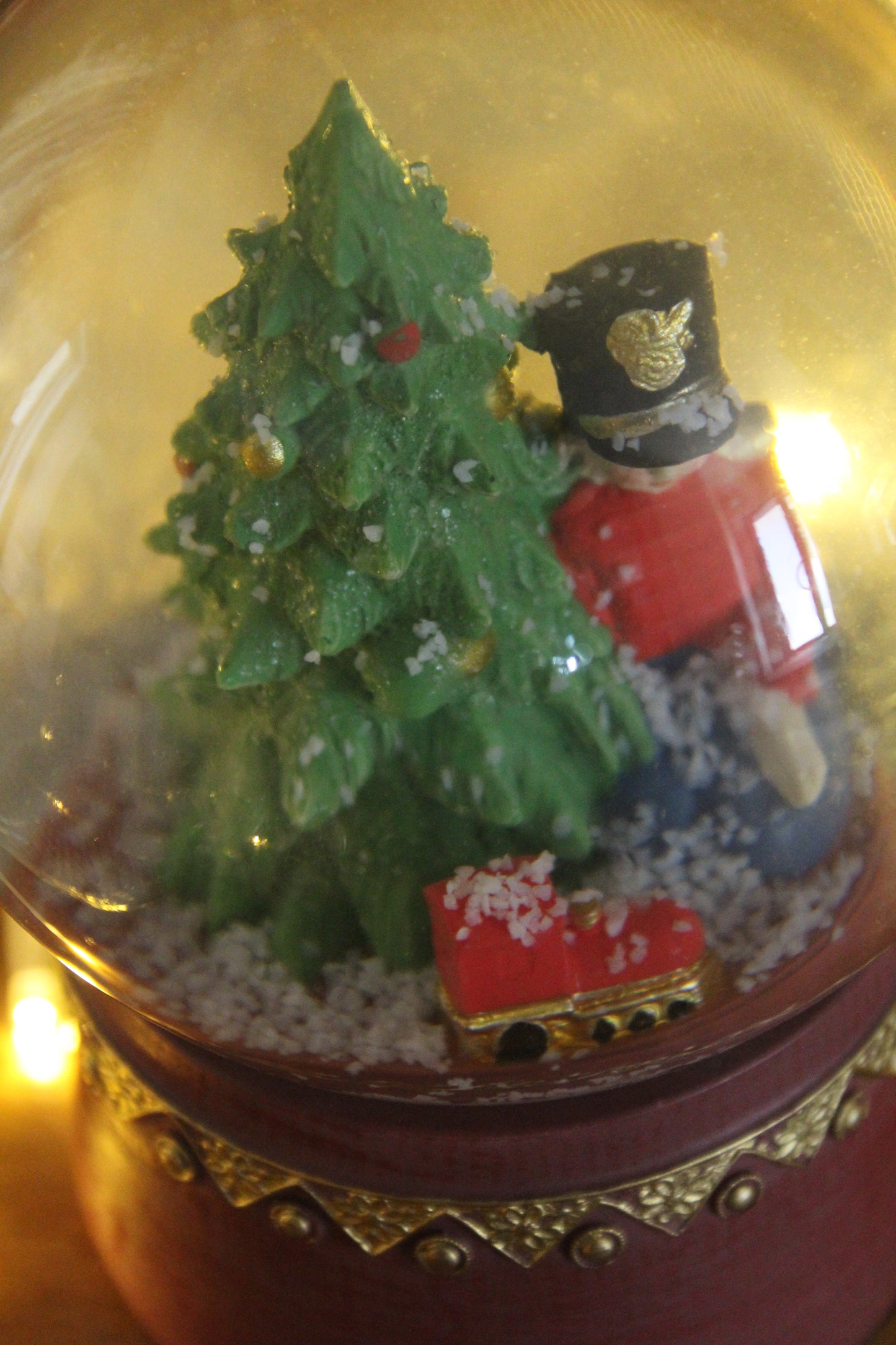 Christmas Snow Globe - Drummer boys and Christmas Tree