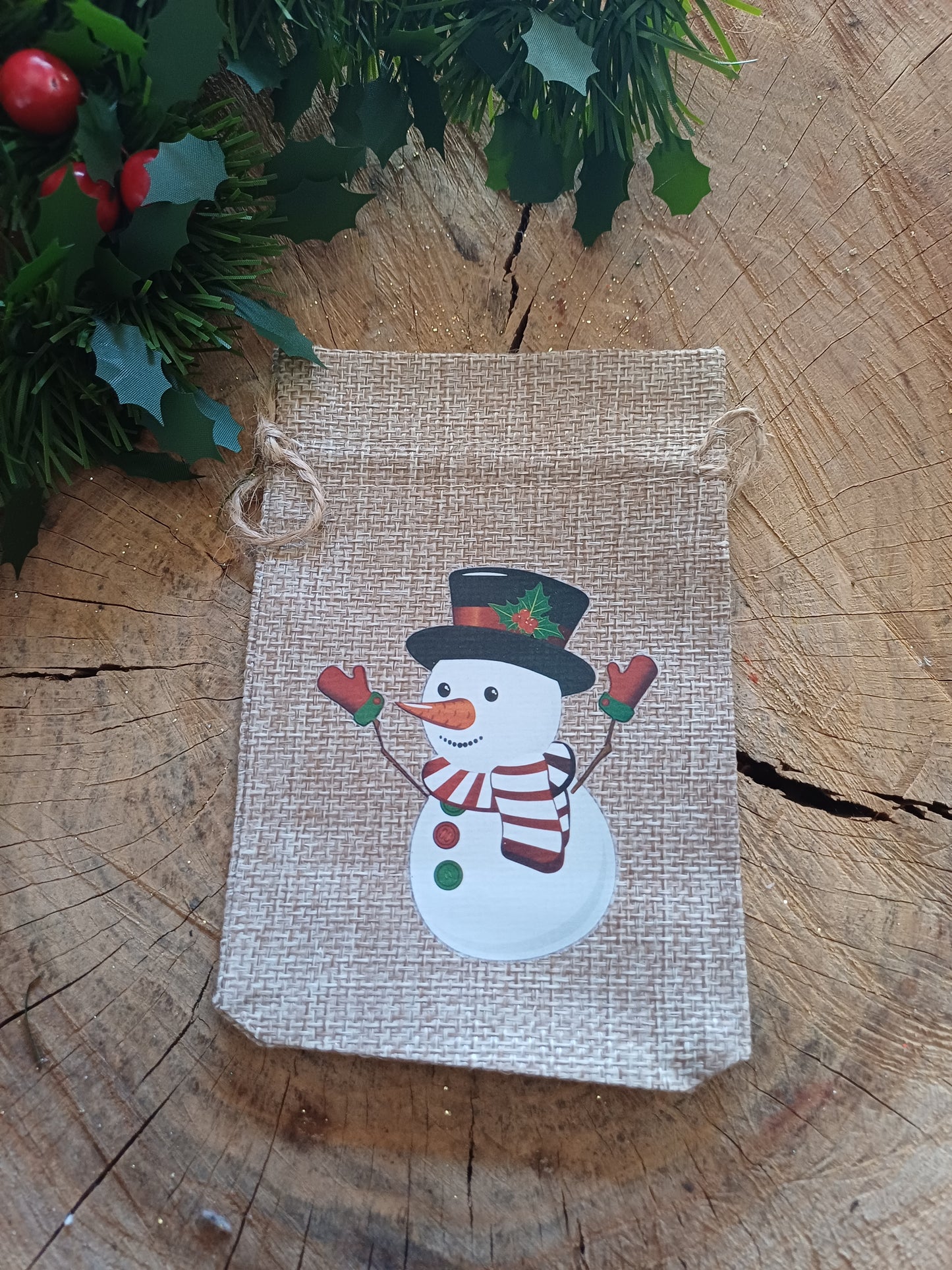 Christmas Wrapping - Hessian gift bag (10 x 15) *Diff Styles