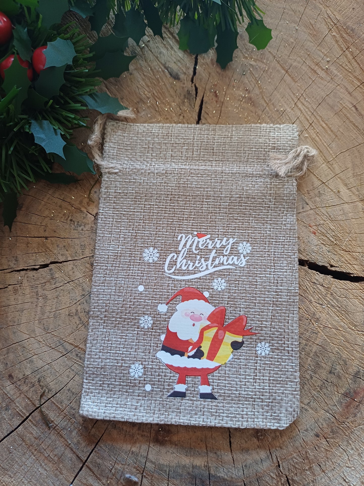 Christmas Wrapping - Hessian gift bag (10 x 15) *Diff Styles