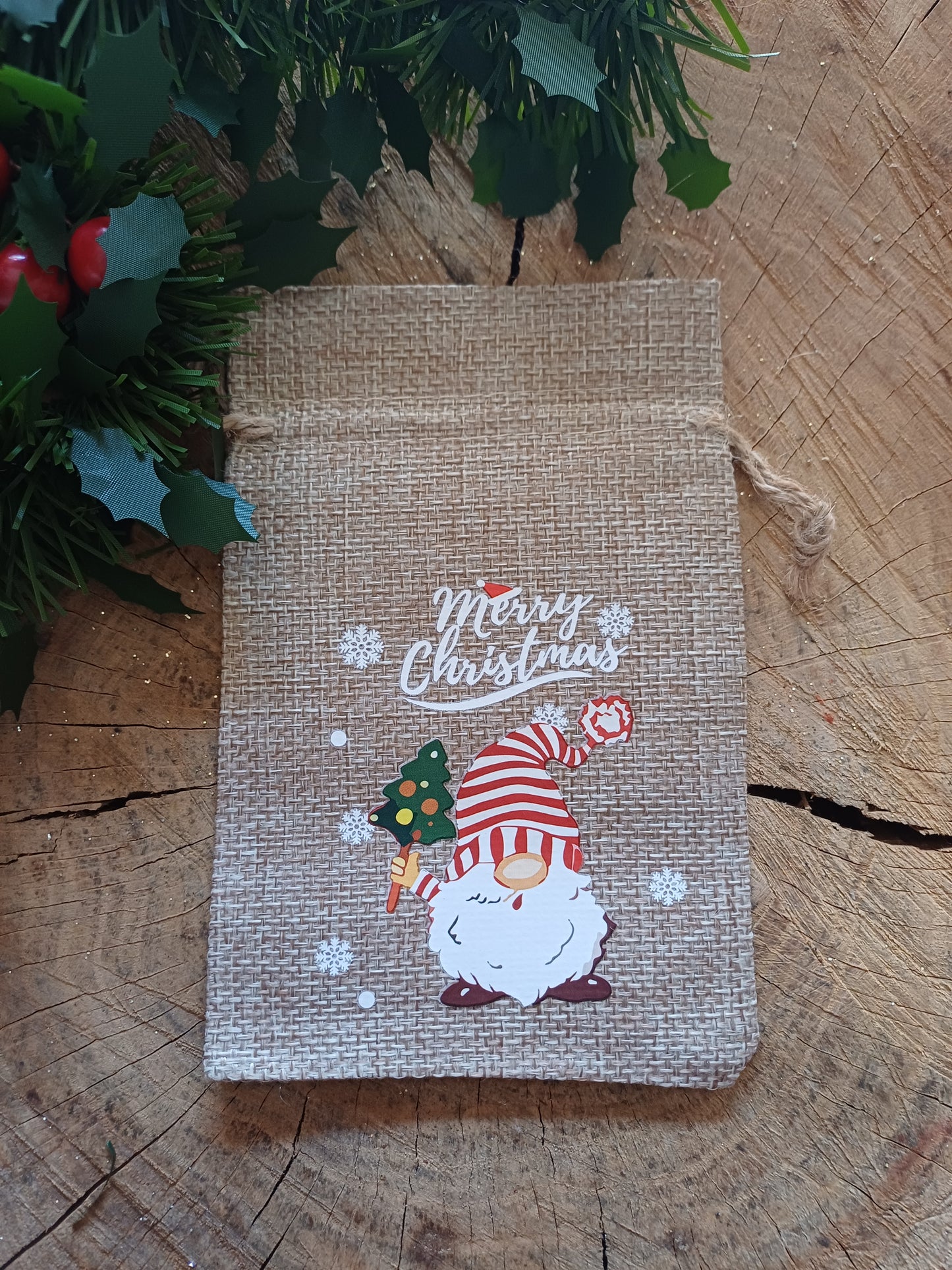 Christmas Wrapping - Hessian gift bag (10 x 15) *Diff Styles