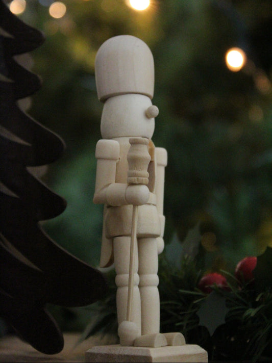 Christmas Nutcracker Ornament - Natural Wood - Septum Short