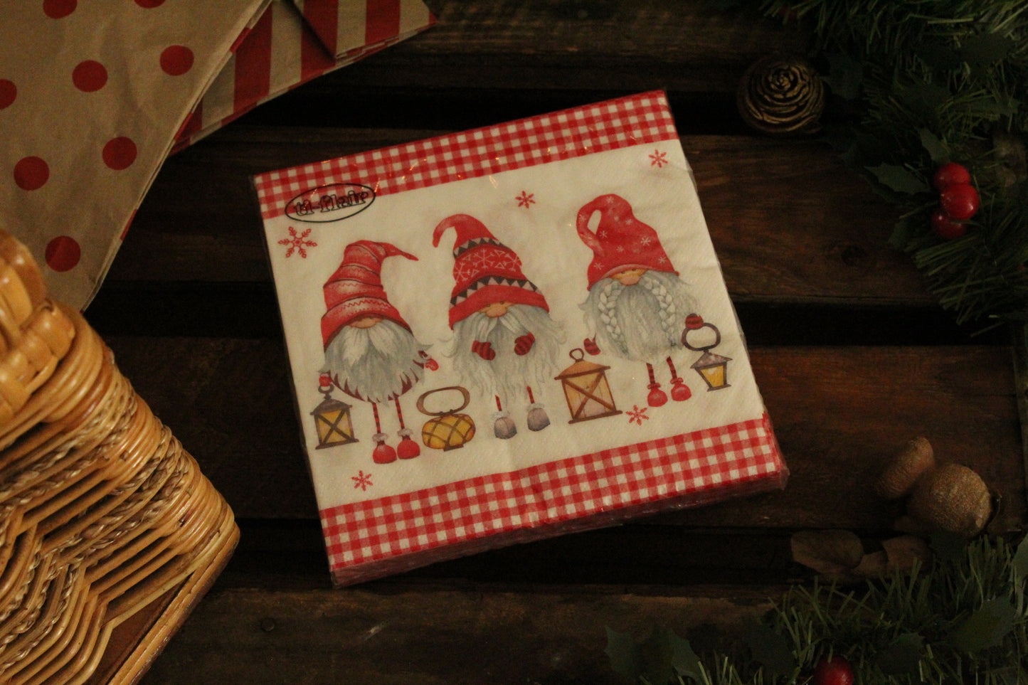 Christmas Serviettes - Gnomes red