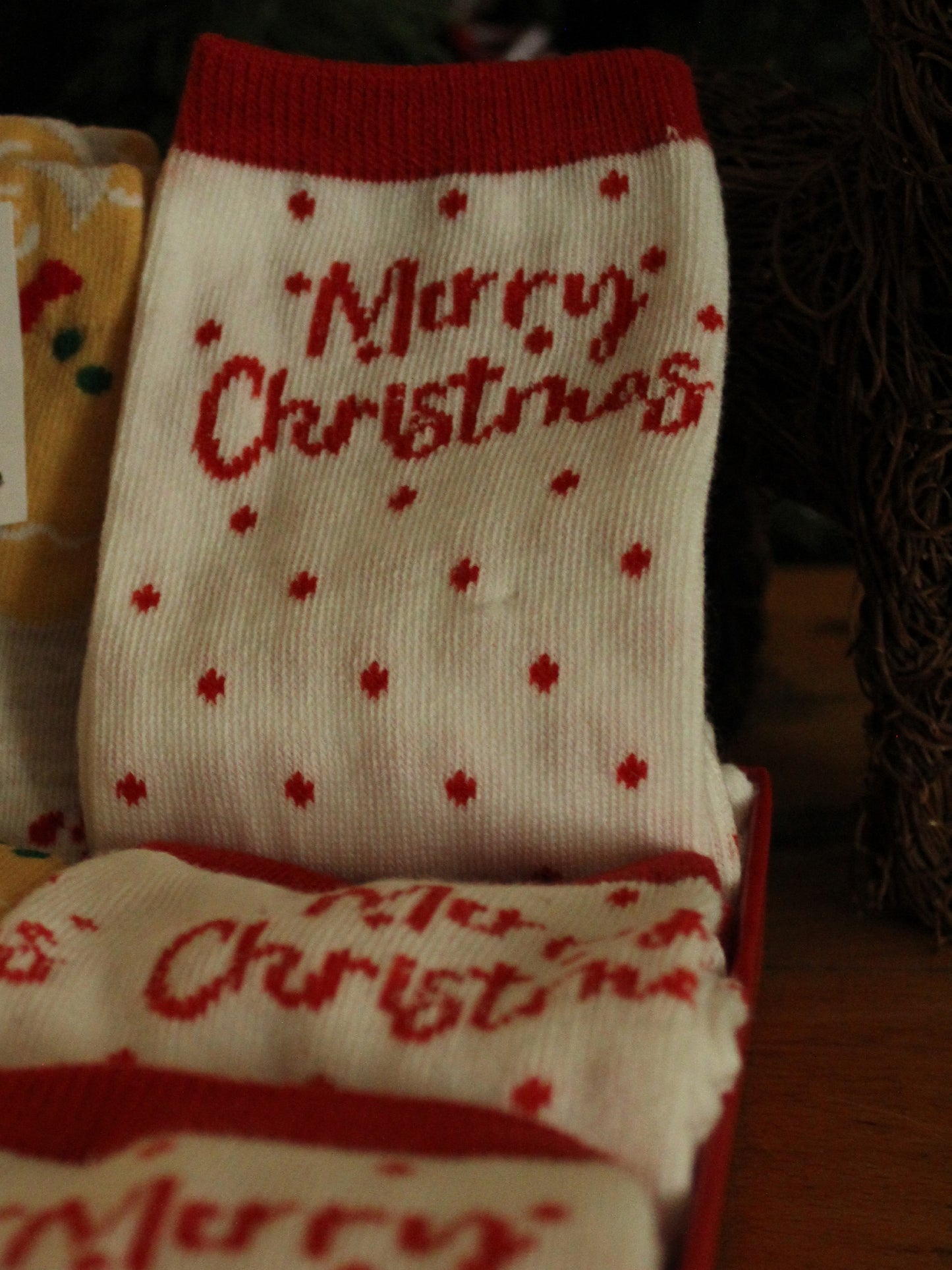 Christmas Socks - Merry Christmas Red Dots (36-39)