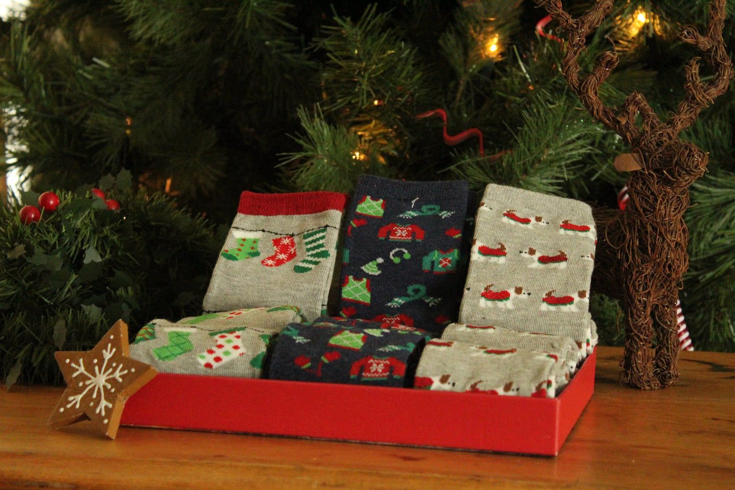 Christmas Kids Socks - Grey with Dogs (28 - 30)