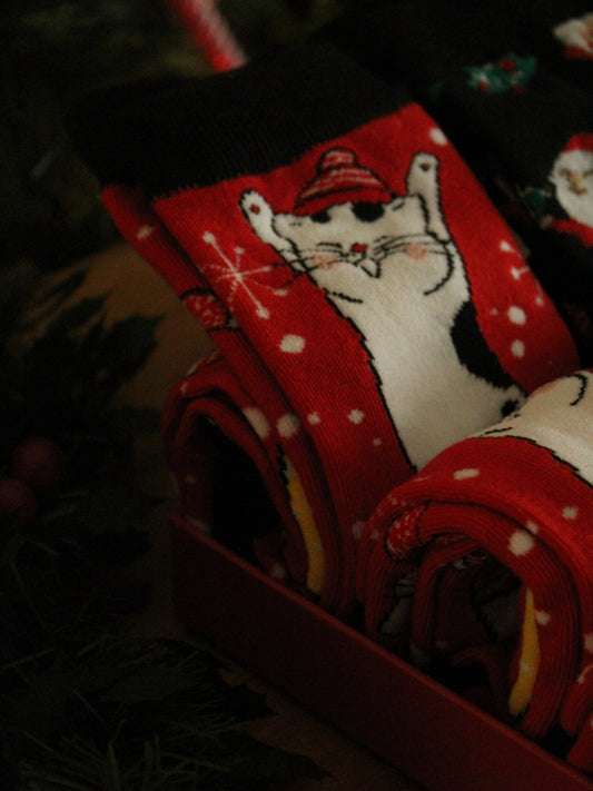 Christmas Socks - Cats on red (42 - 45)