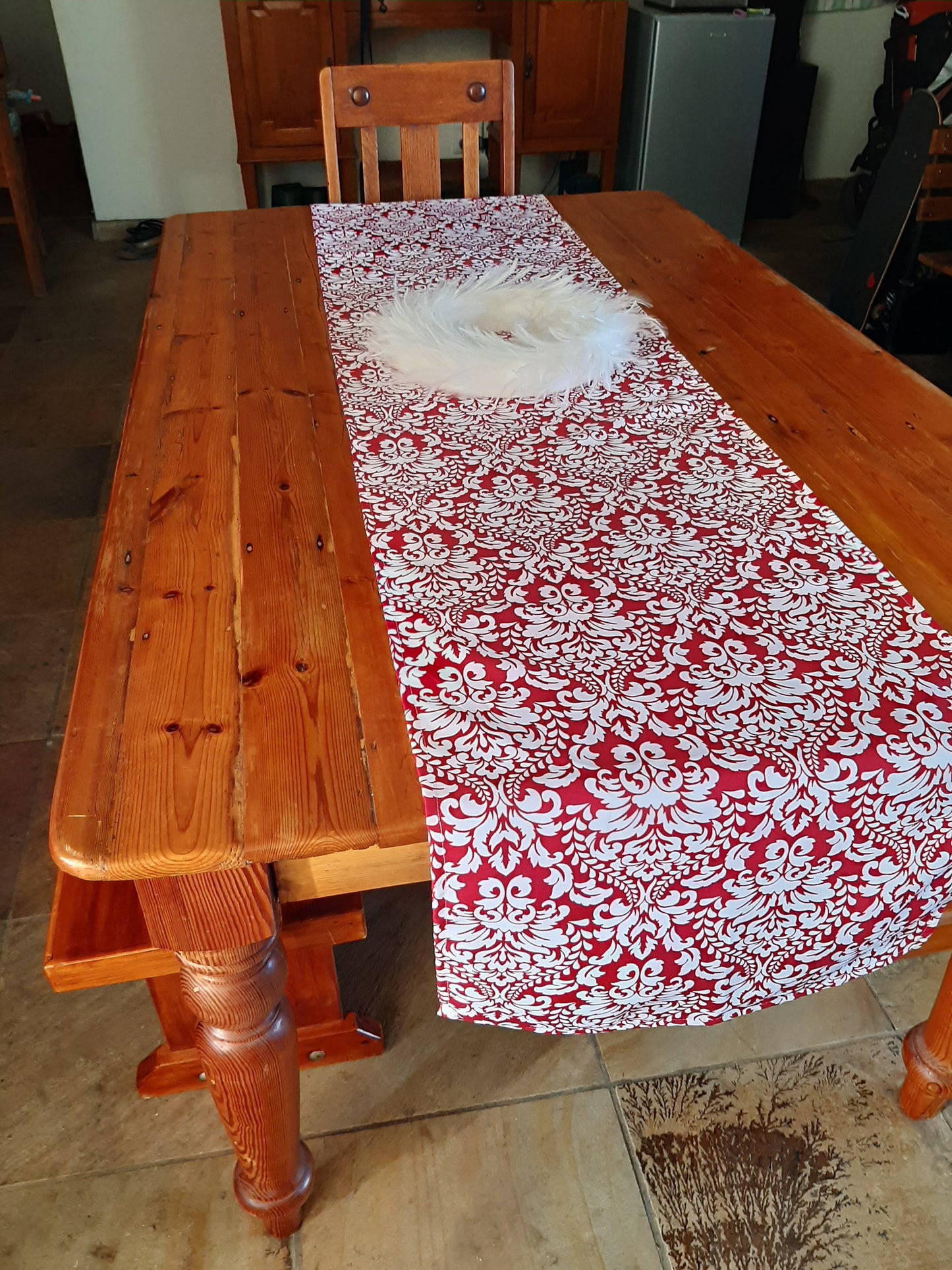 Table Runner - Red and White 2500 x 500