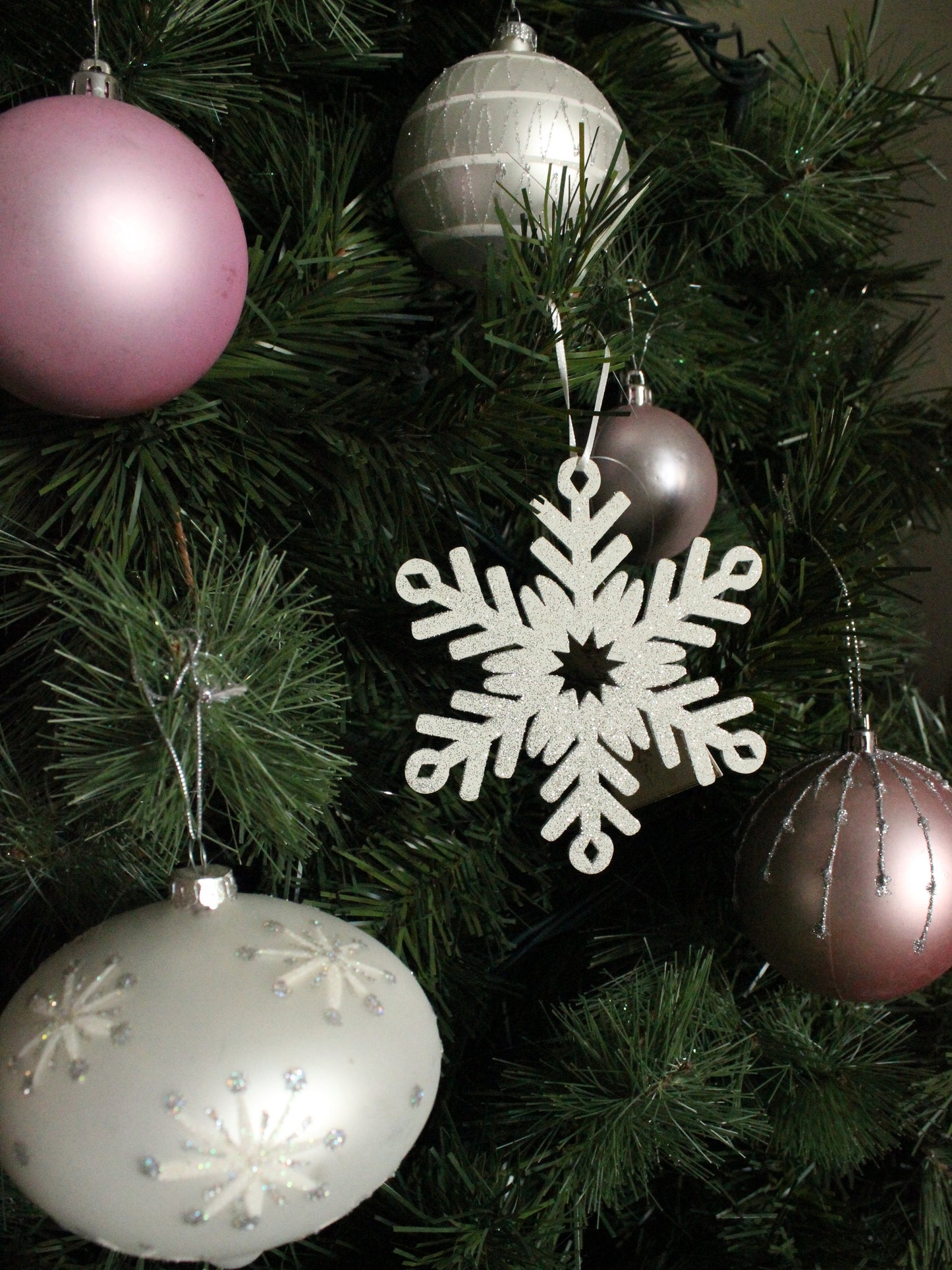 Ornament - Platinum Snowflake Small