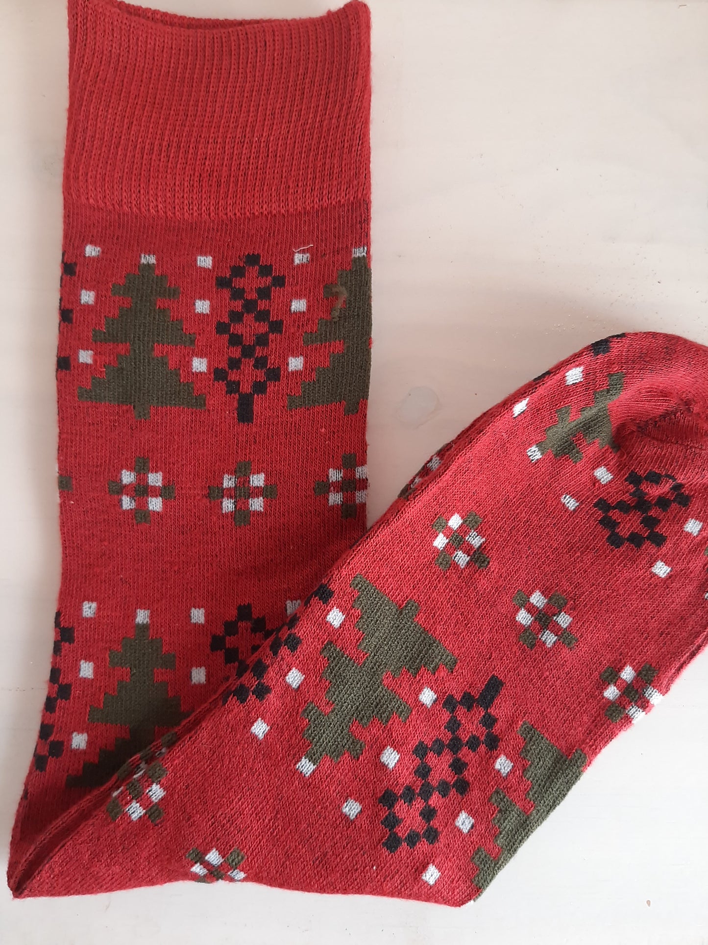 Christmas Socks - Red and Green Tree (39-42)