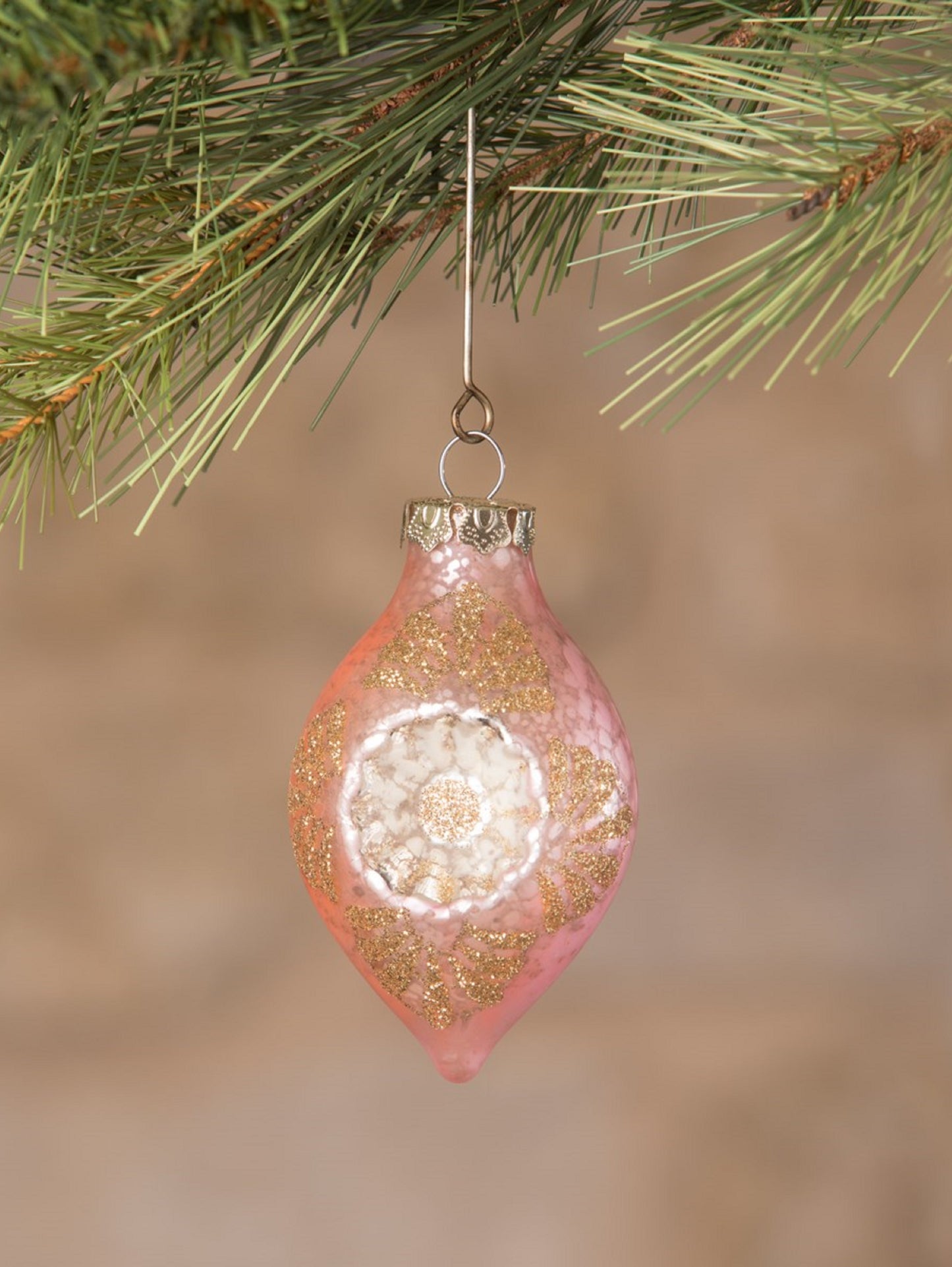 Ornament - Jewel-Tide Onion Indent